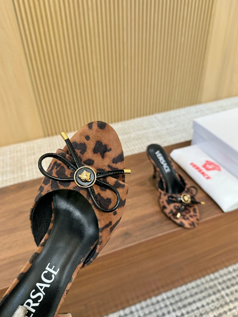 Sophisticated Gxvxnchy Sandals 152047