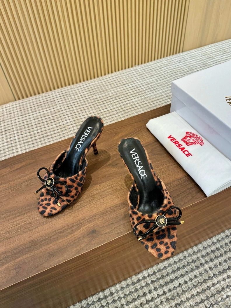 Gxvxnchy Sandals Sophisticated 152045