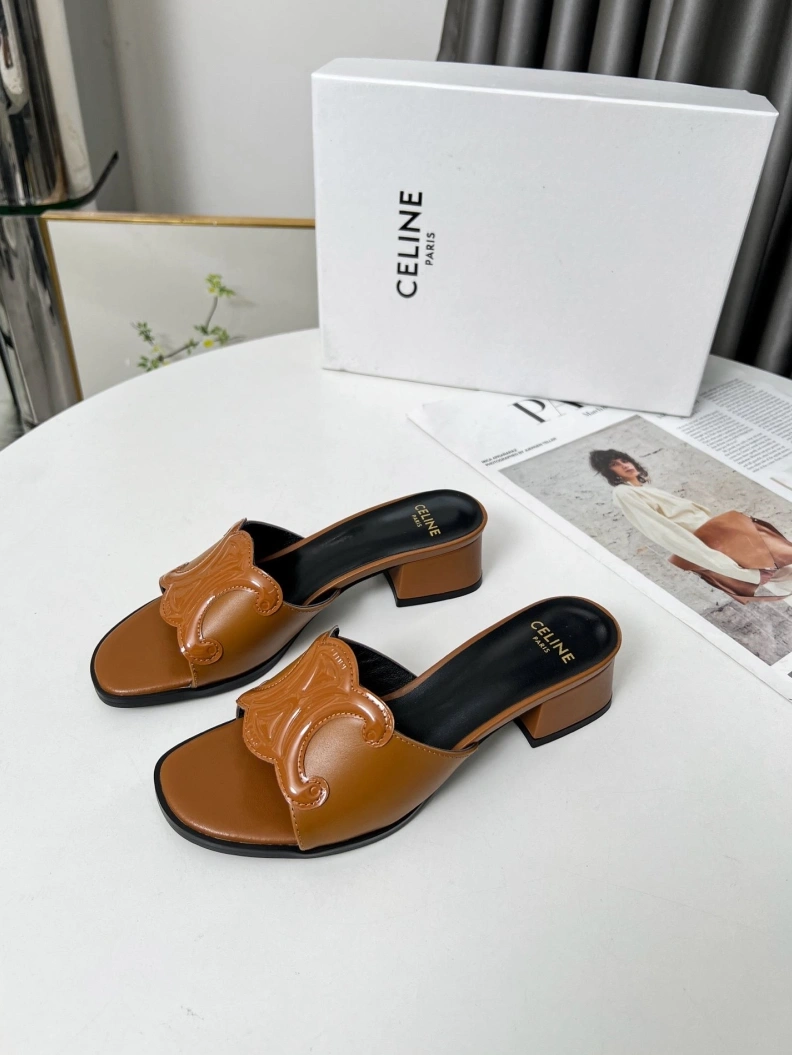 Cxlxne Slippers WellDesigned 115898