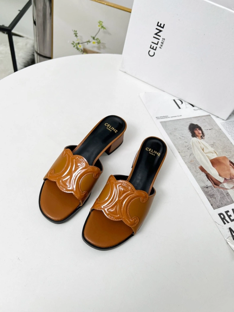 Cxlxne Slippers WellDesigned 115898