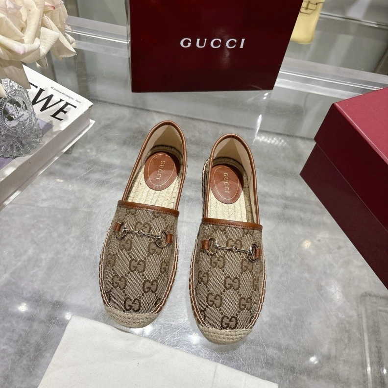 Gxccx Leather Shoes Compact 155713