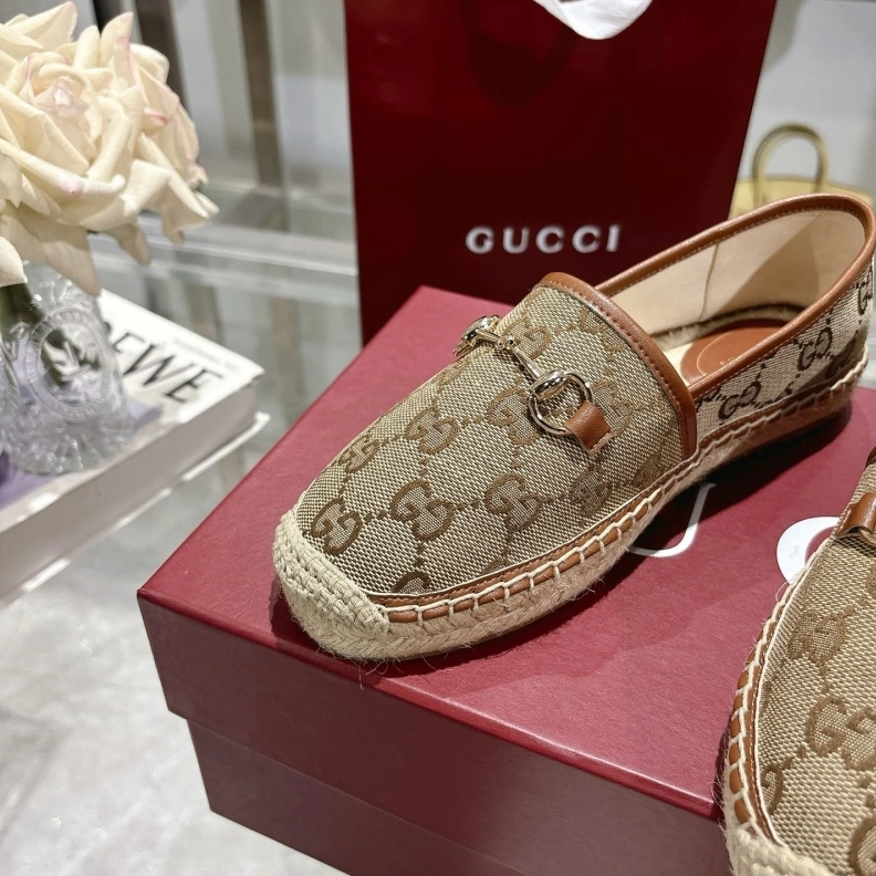 Gxccx Leather Shoes Compact 155713