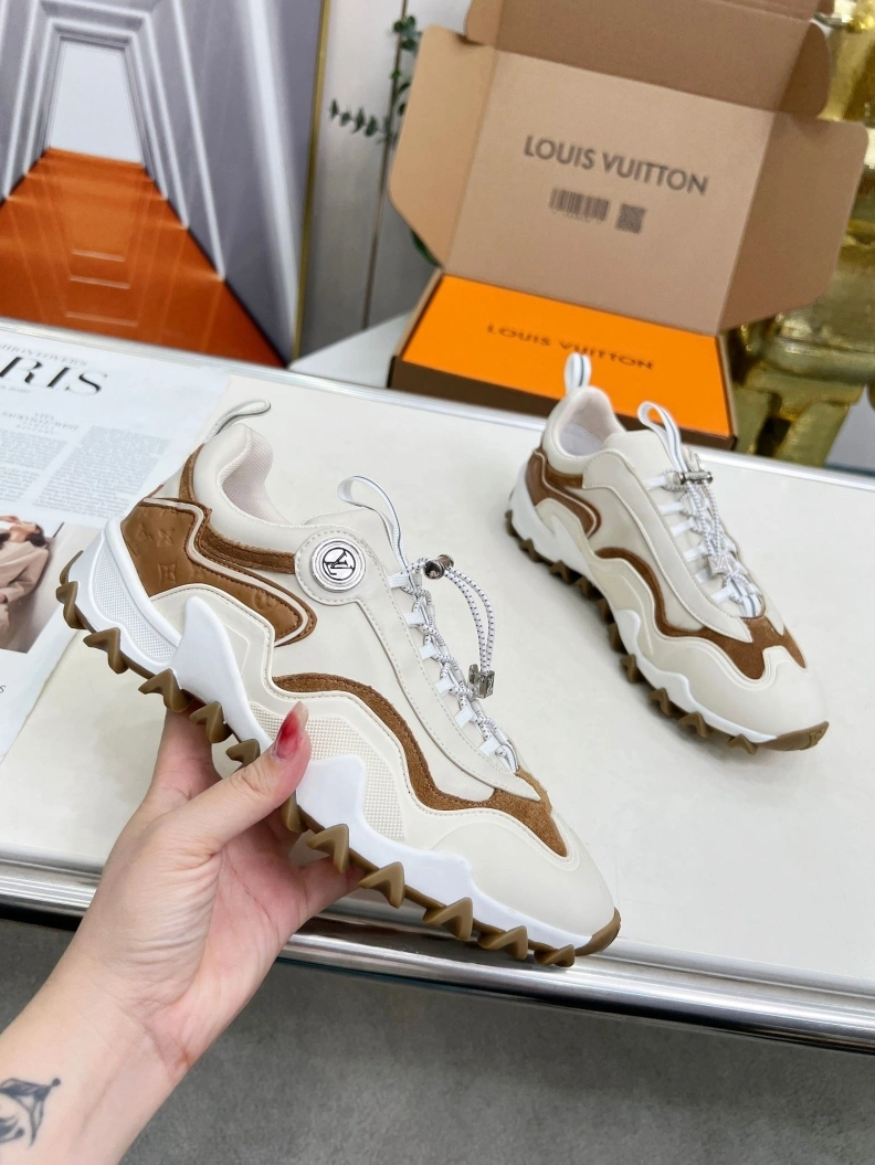 Efficient LX Sneakers 180883
