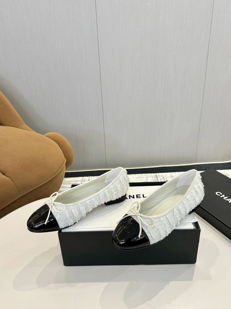 NewStyle Chxnxl Flat Shoes 118465
