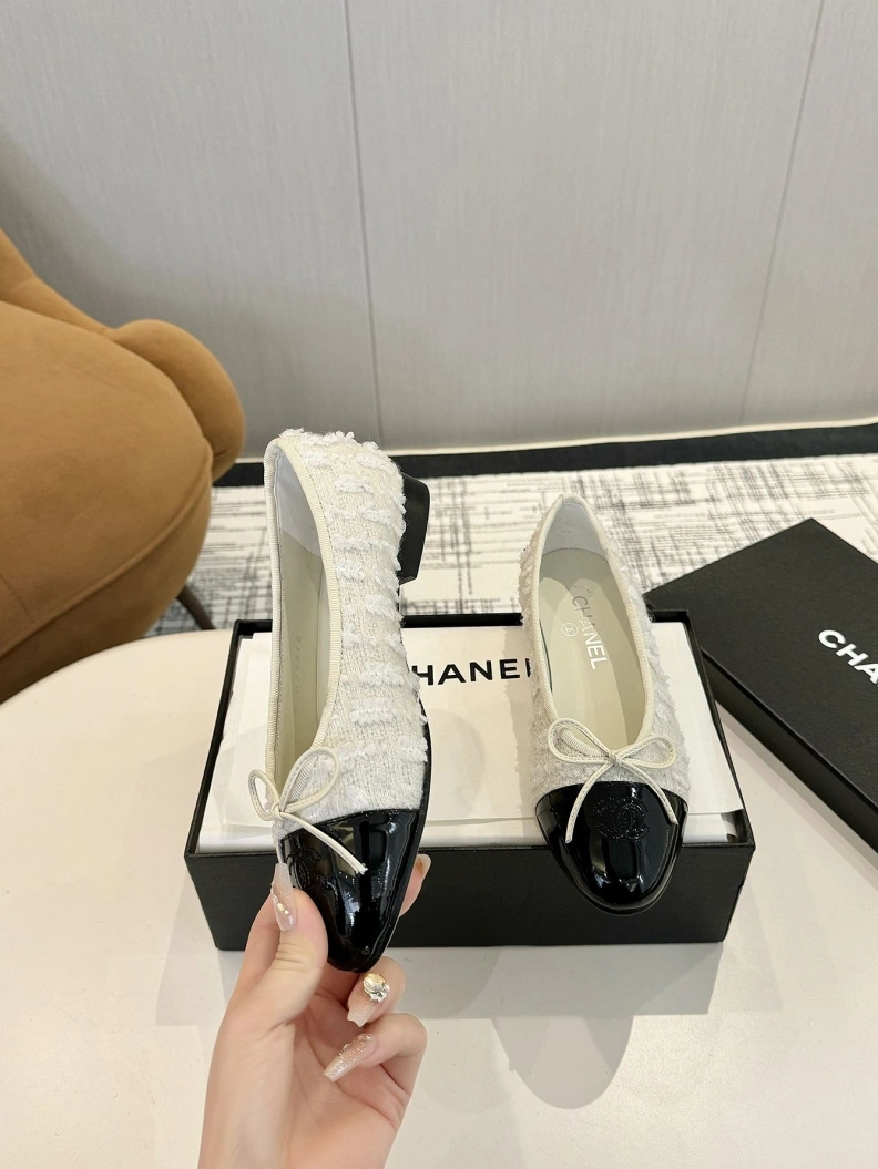 NewStyle Chxnxl Flat Shoes 118465