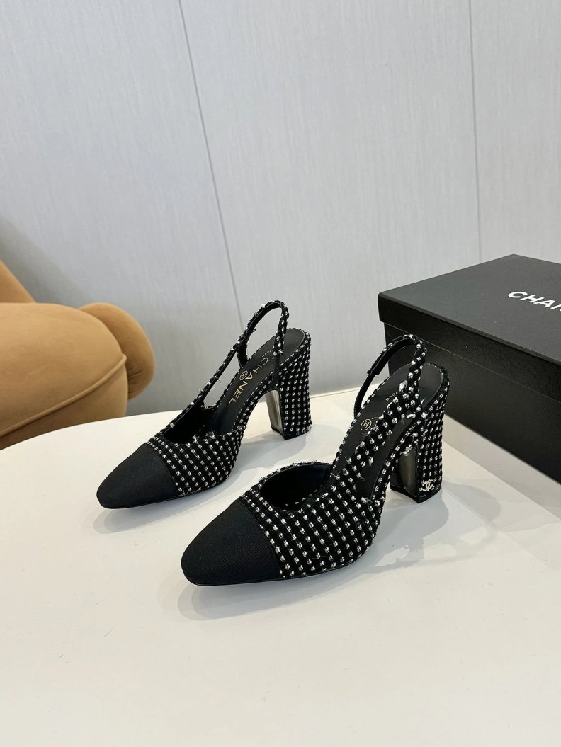 UrbanStyle Chxnxl Sandals 118312