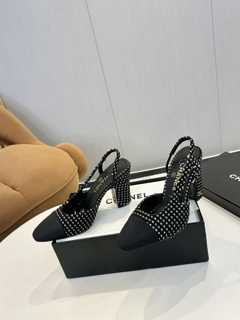 UrbanStyle Chxnxl Sandals 118312