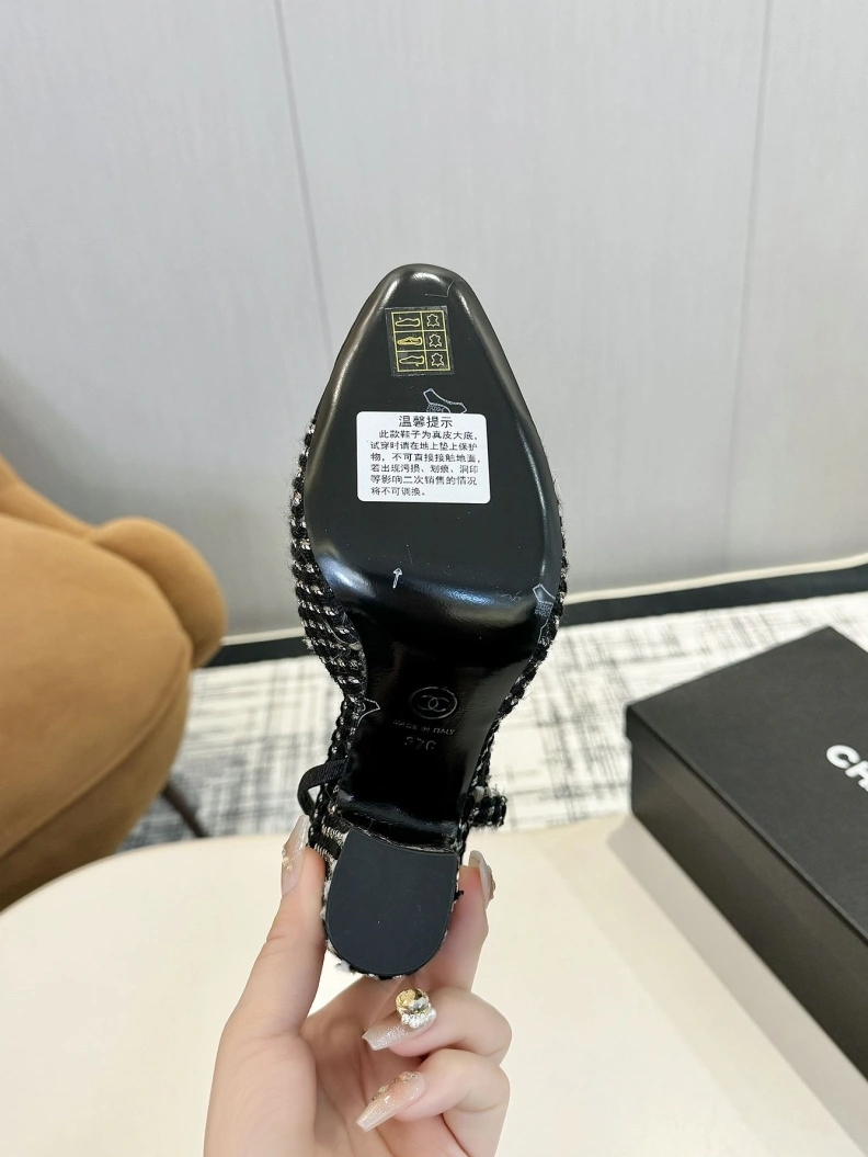 UrbanStyle Chxnxl Sandals 118312