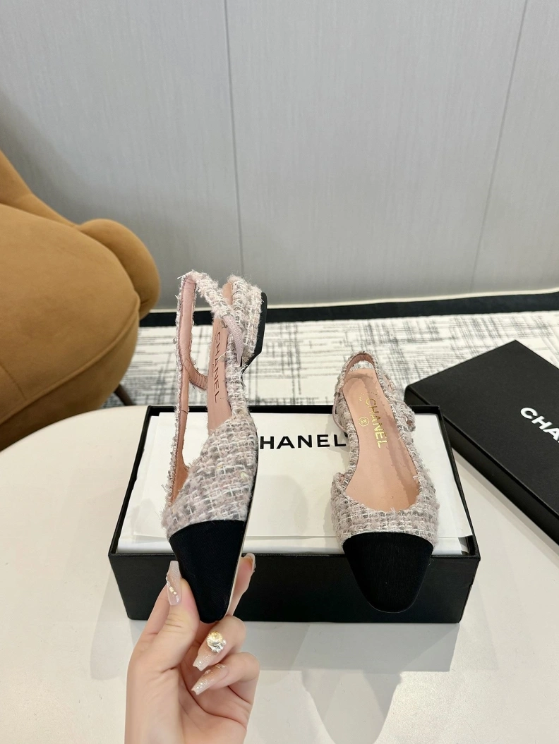 Functional Chxnxl Sandals 118305