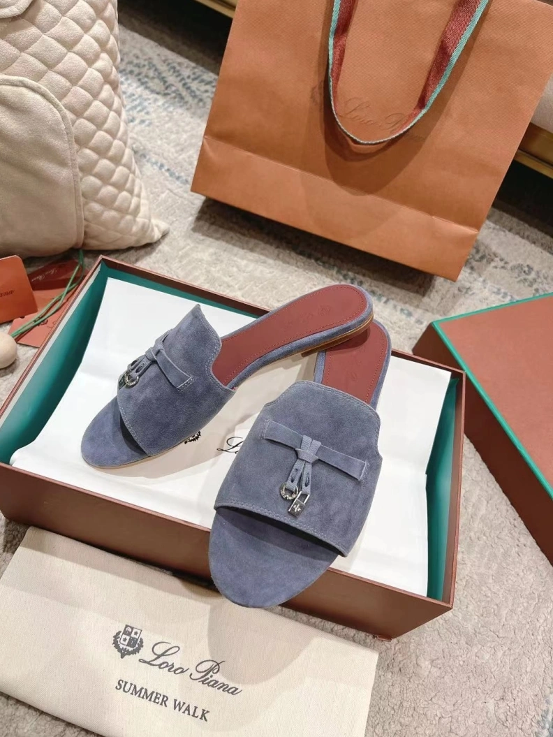 Othxr Slippers Stylish 210200
