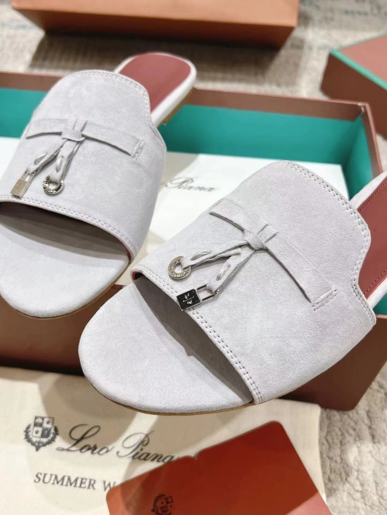 Bright Othxr Slippers 210187