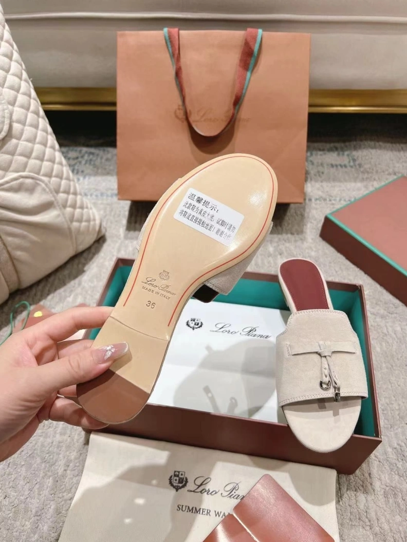 Functional Othxr Slippers 210185