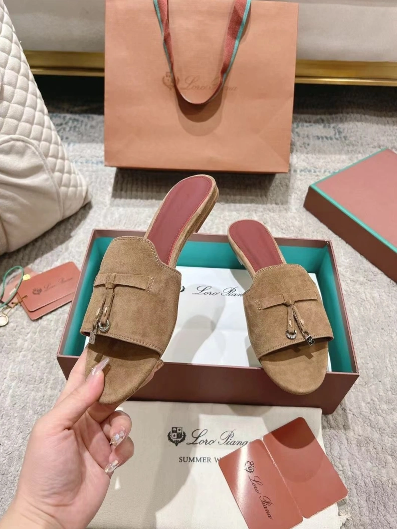 Elegant Othxr Slippers 210180