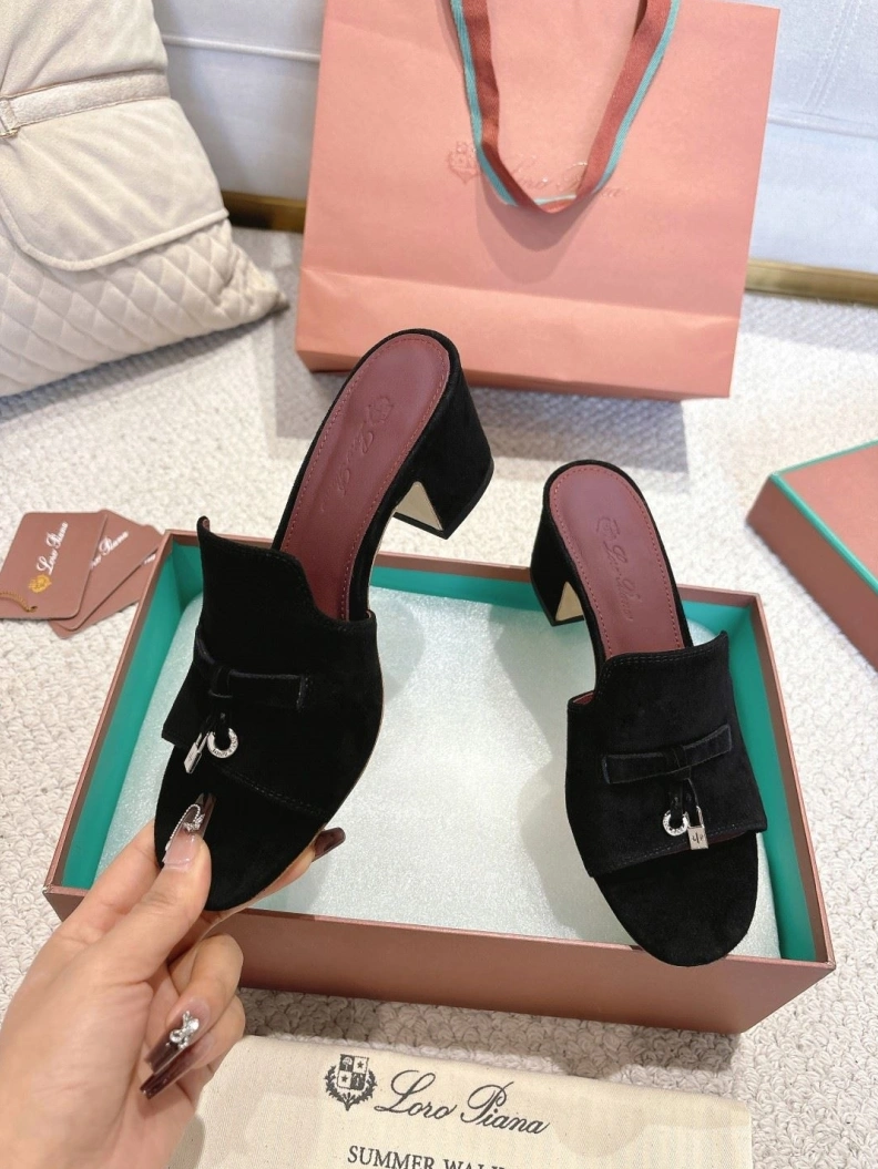 Othxr Slippers HighQuality 210174