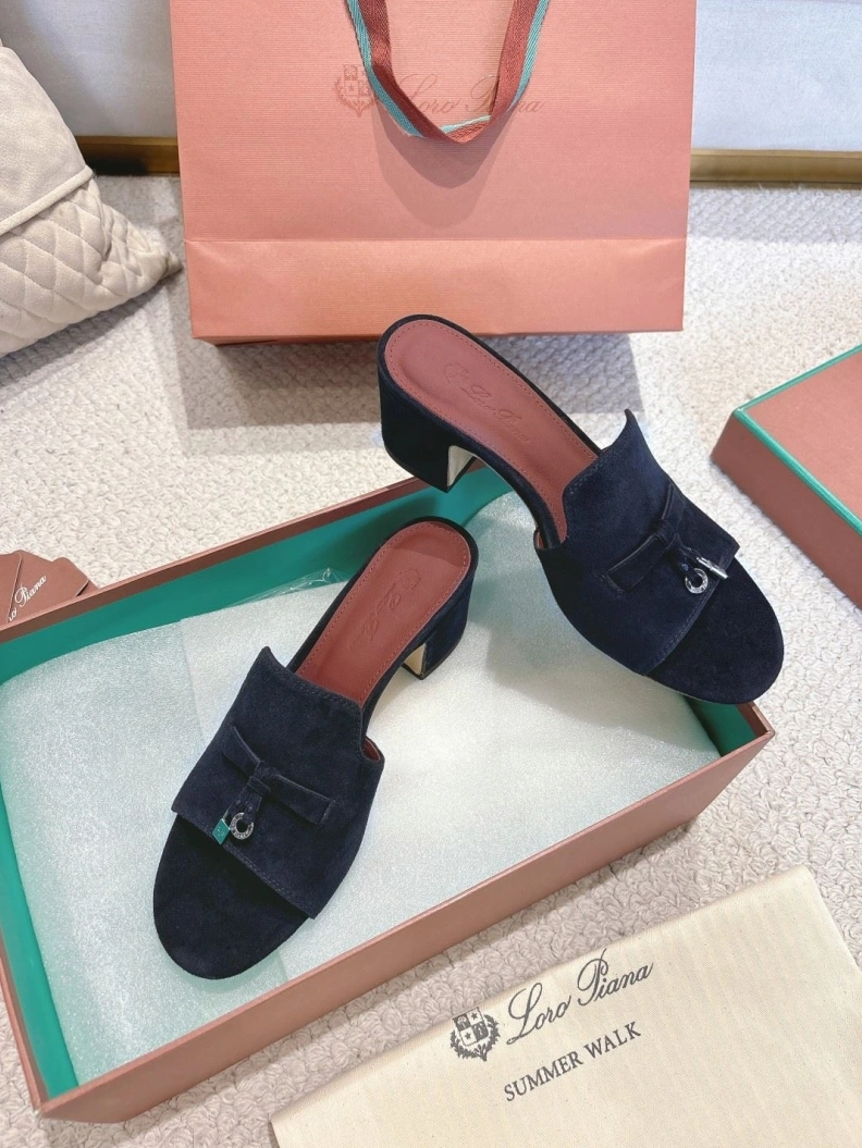 Comfortable Othxr Slippers 210170