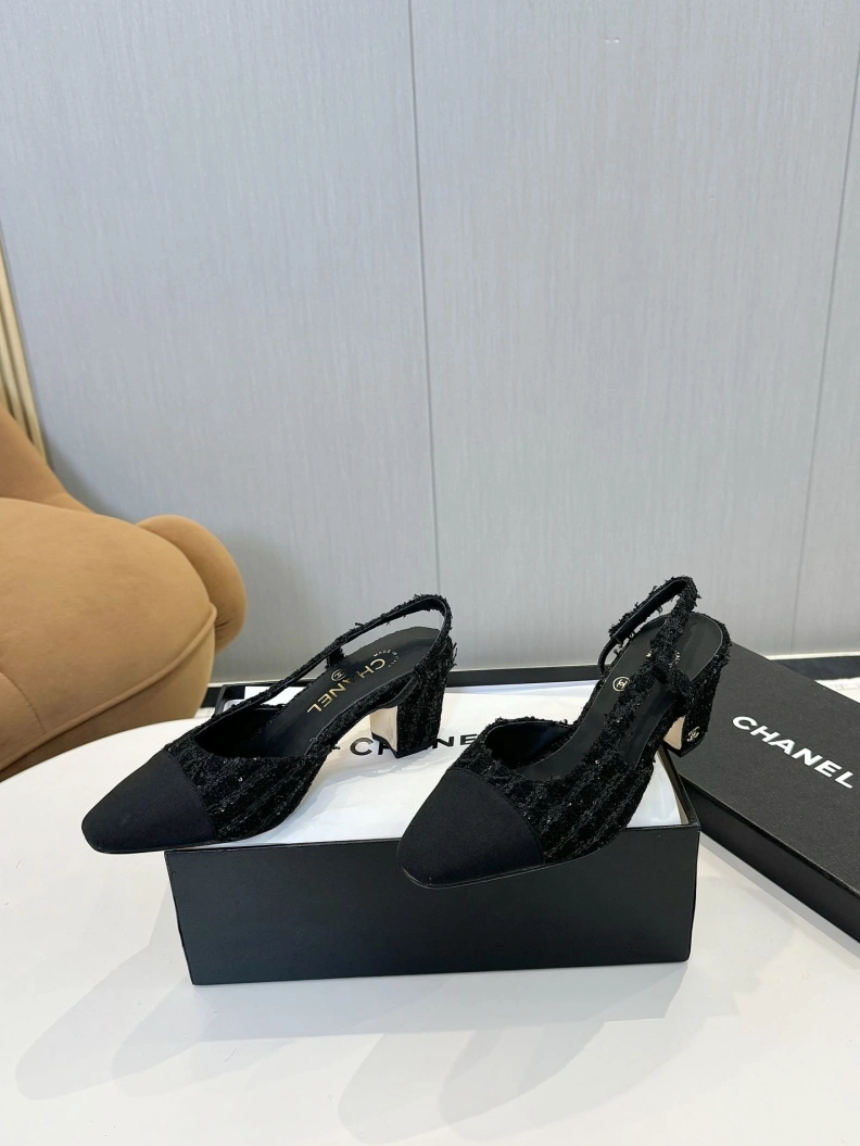 Functional Chxnxl Sandals 118303