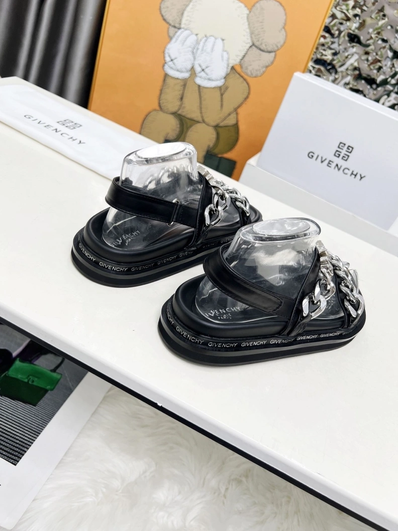 GoAnywhere Gxvxnchy Sandals 152042