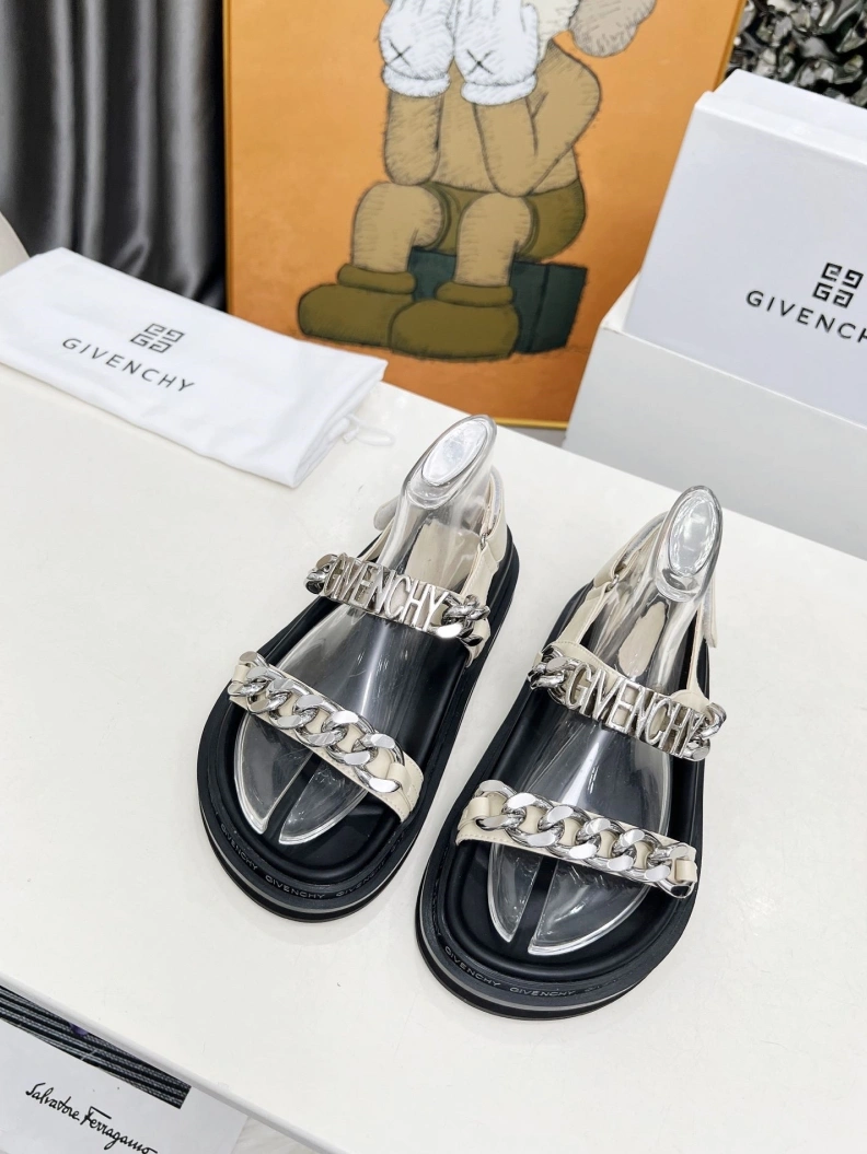 GoodFit Gxvxnchy Sandals 152037