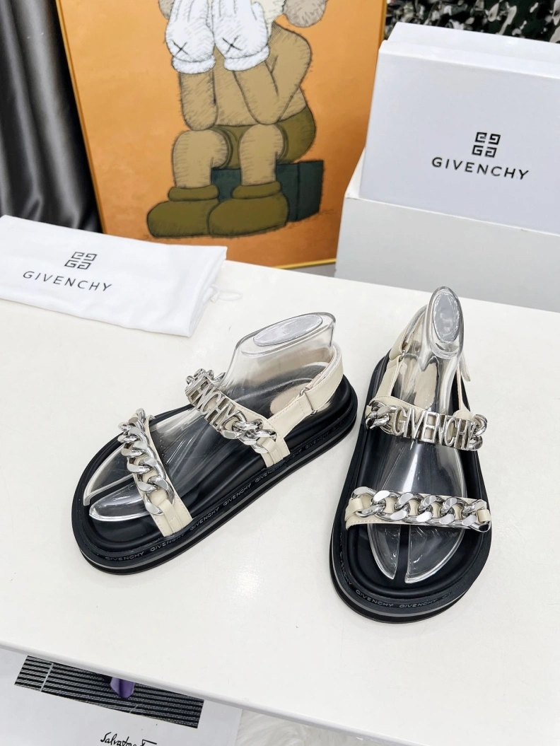 GoodFit Gxvxnchy Sandals 152037