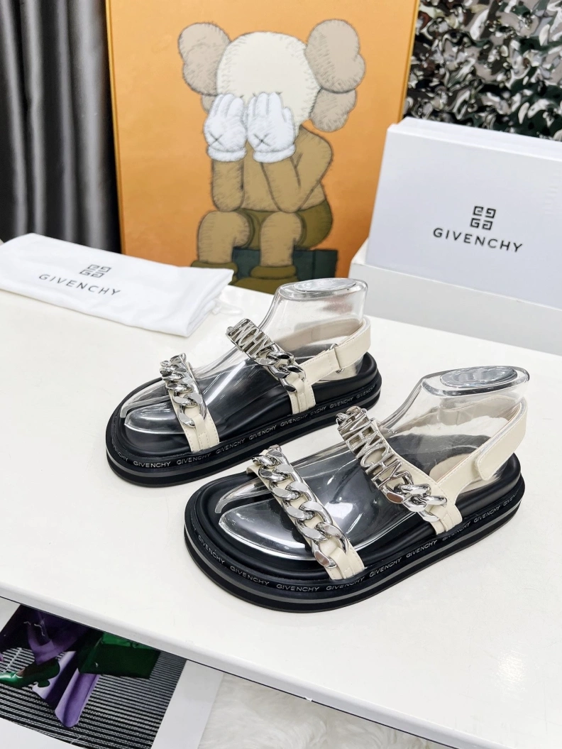 GoodFit Gxvxnchy Sandals 152037