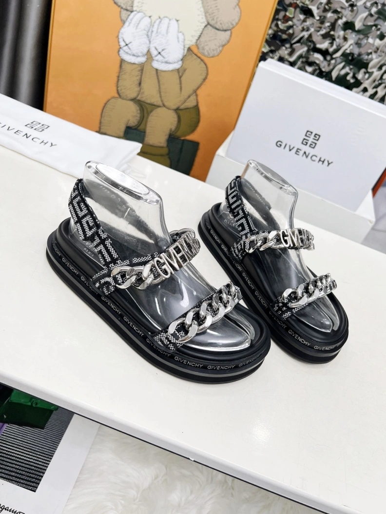 Affordable Gxvxnchy Sandals 152040