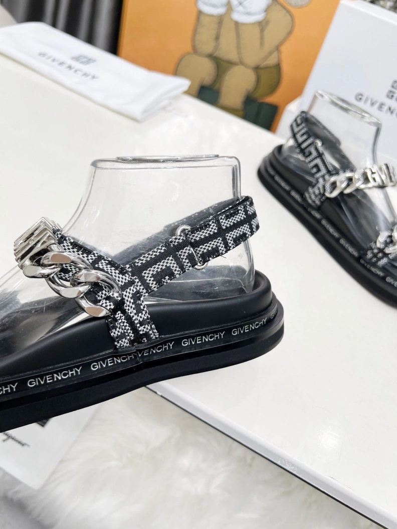 Affordable Gxvxnchy Sandals 152040