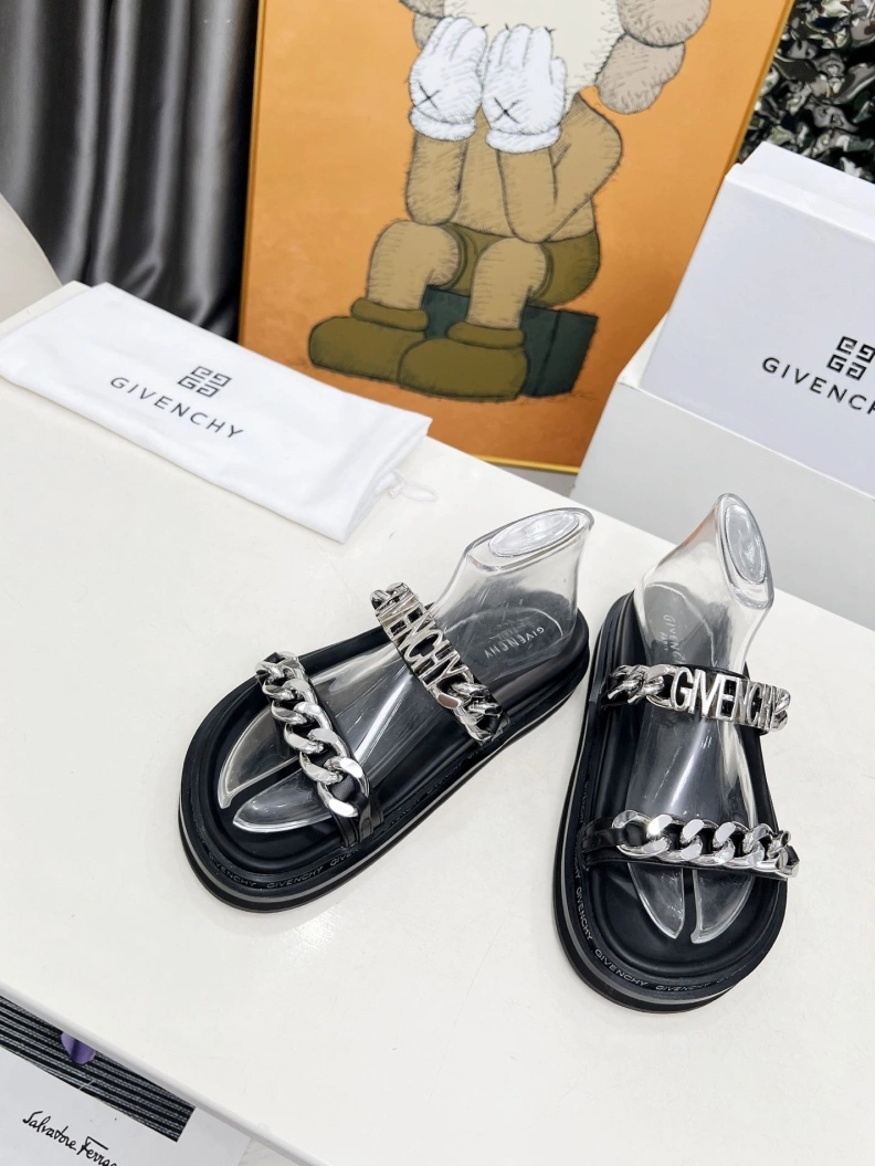 Gxvxnchy Sandals Efficient 152036