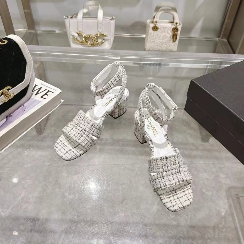 Classic Chxnxl Sandals 118294
