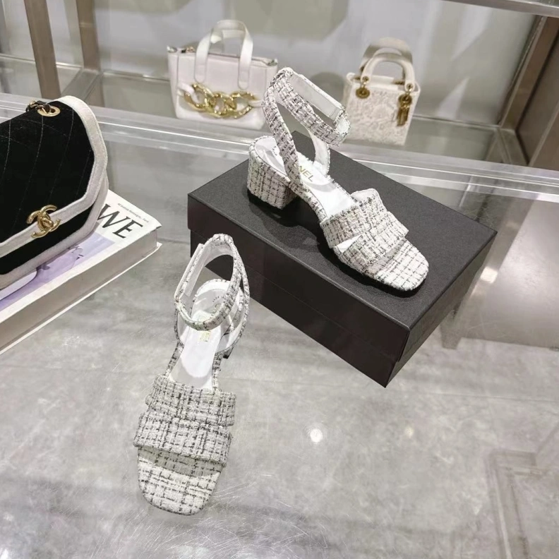 Classic Chxnxl Sandals 118294