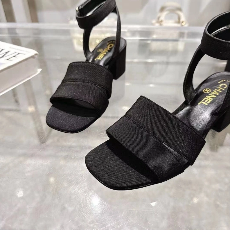 Breathable Chxnxl Sandals 118282