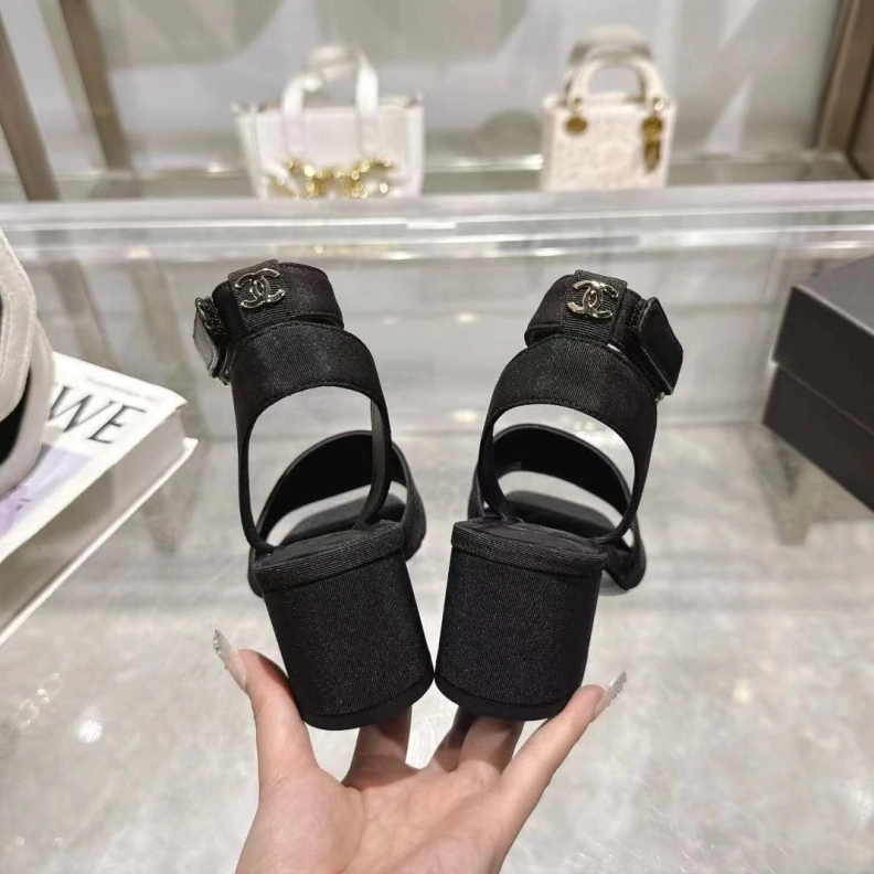 Breathable Chxnxl Sandals 118282