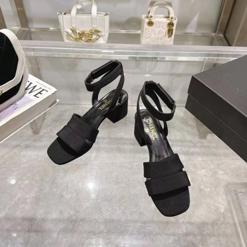 Breathable Chxnxl Sandals 118282