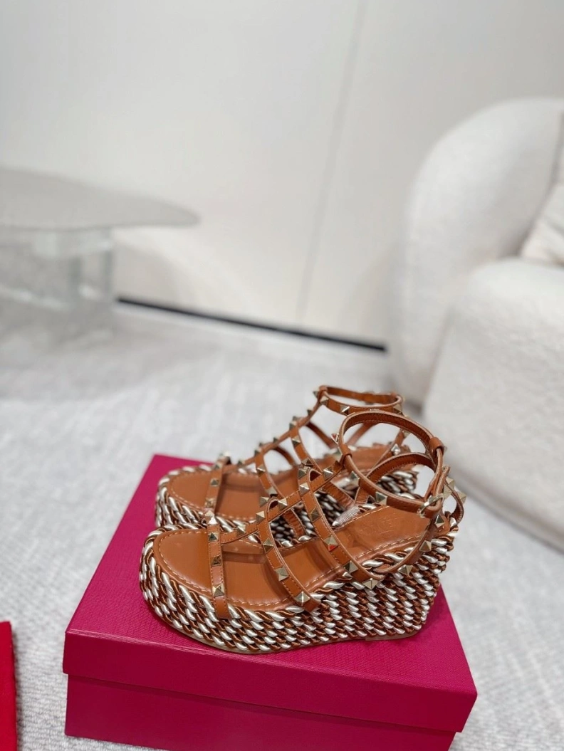 Vxlxntino Sandals Vibrant 228831