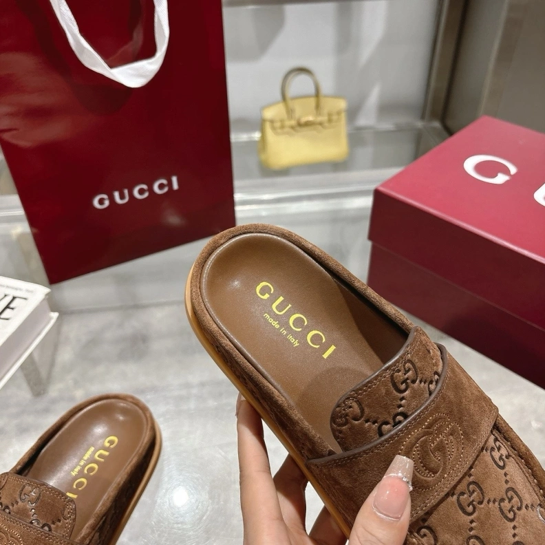 WellDesigned Gxccx Slippers 155579