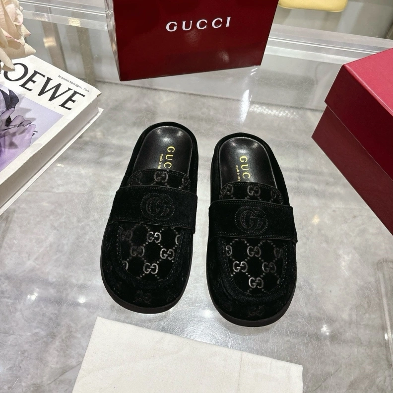 EasyMatch Gxccx Slippers 155576