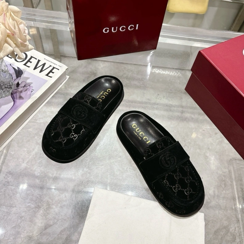 EasyMatch Gxccx Slippers 155576