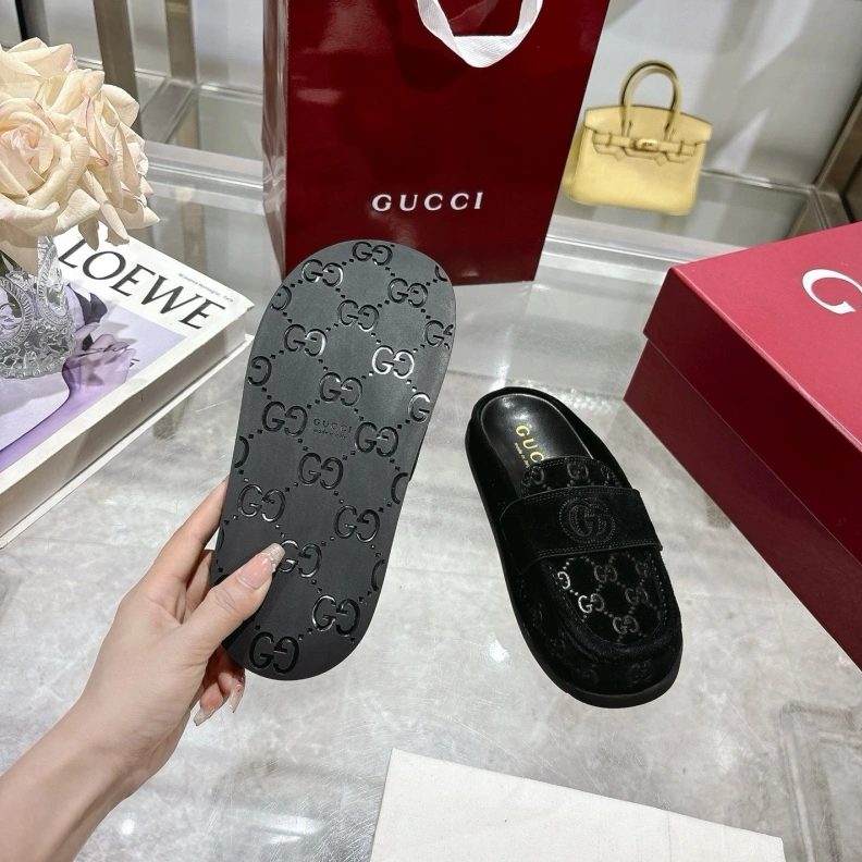 EasyMatch Gxccx Slippers 155576