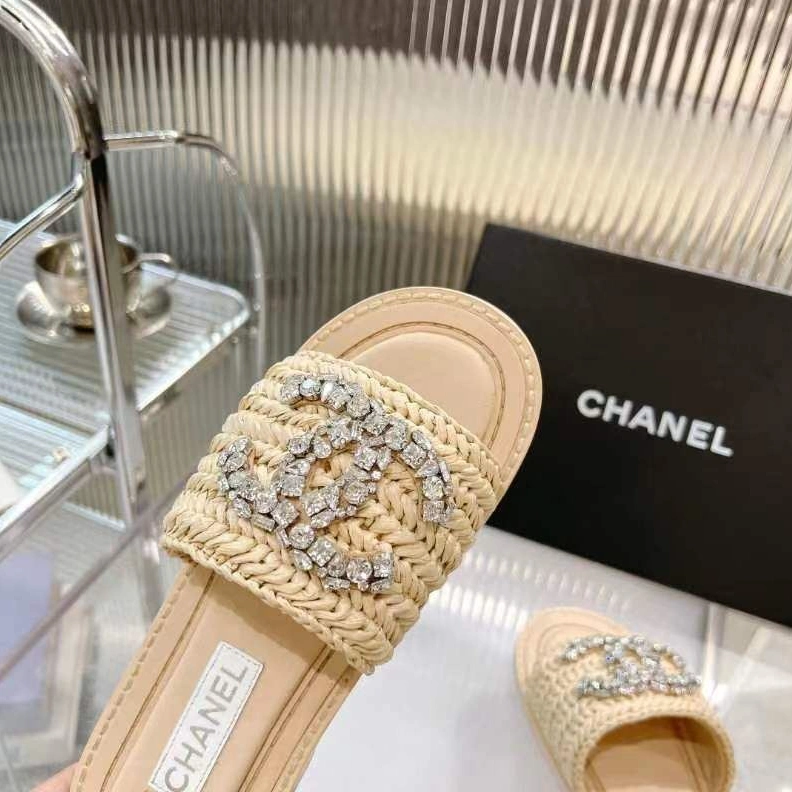 SportInspired Chxnxl Slippers 118188
