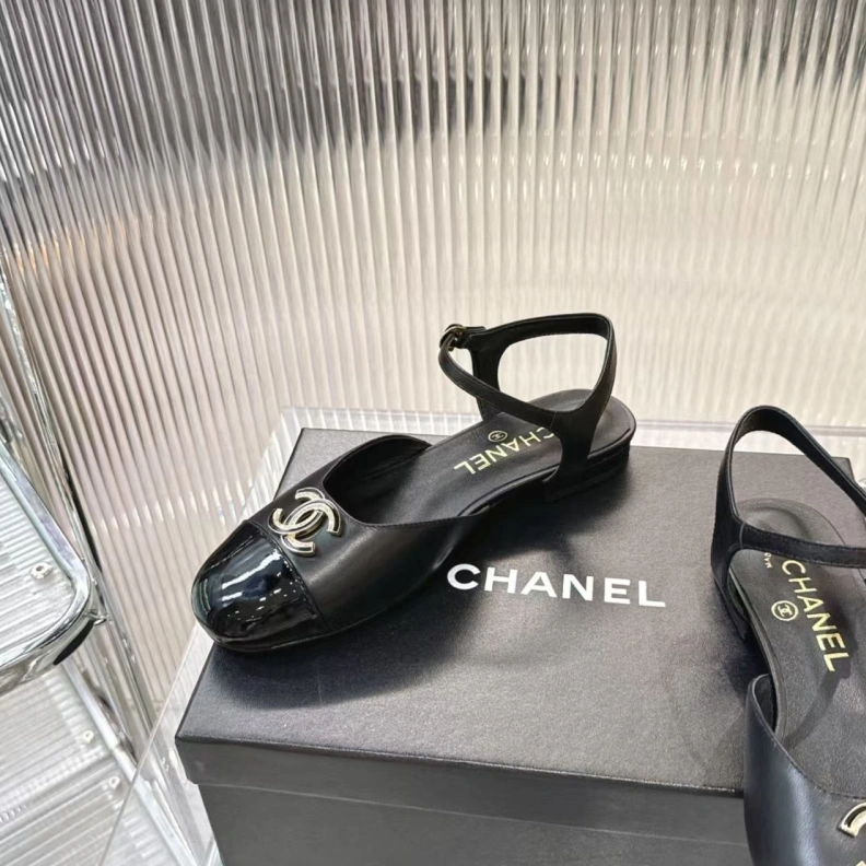 GoodFit Chxnxl Sandals 118289