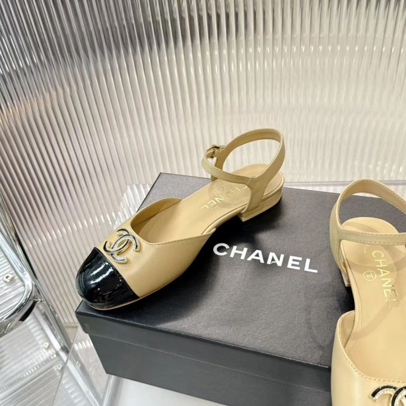 Chxnxl Sandals Refined 118278
