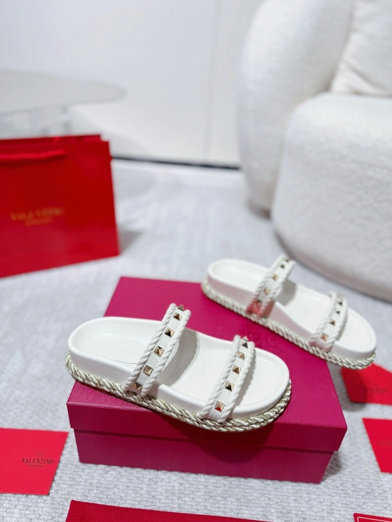 Practical Vxlxntino Sandals 228820