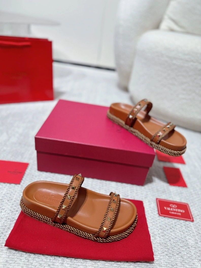 HighQuality Vxlxntino Sandals 228807