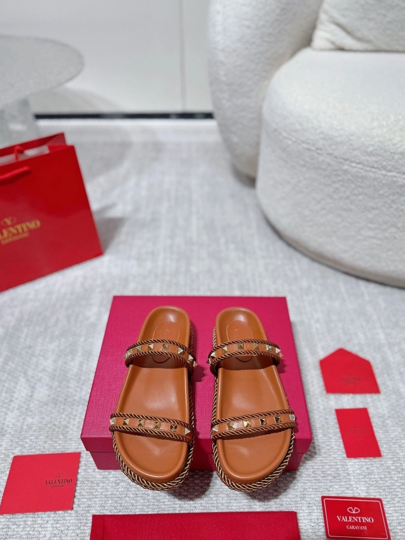 HighQuality Vxlxntino Sandals 228807