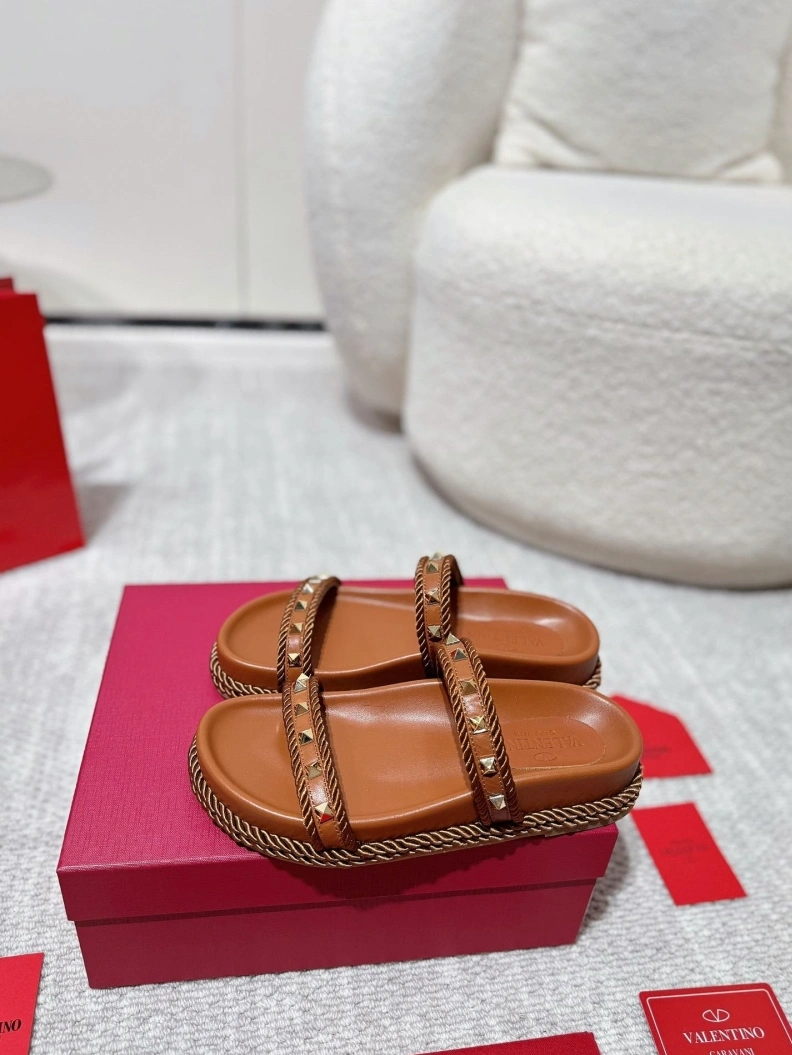 HighQuality Vxlxntino Sandals 228807