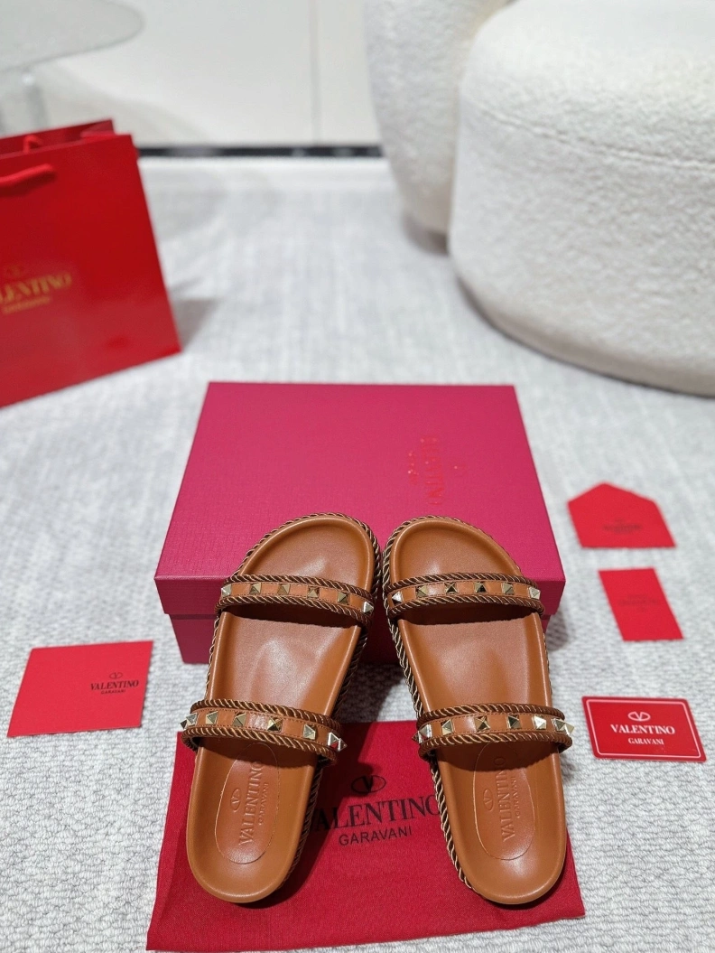 HighQuality Vxlxntino Sandals 228807