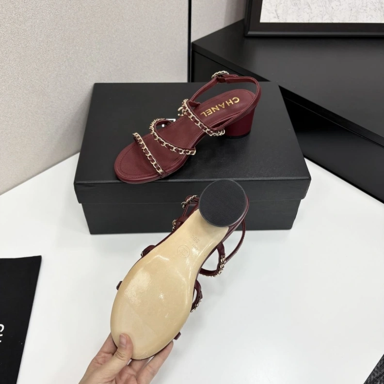 Lightweight Chxnxl Sandals 118293