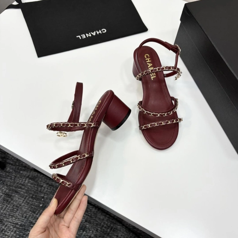 Lightweight Chxnxl Sandals 118293