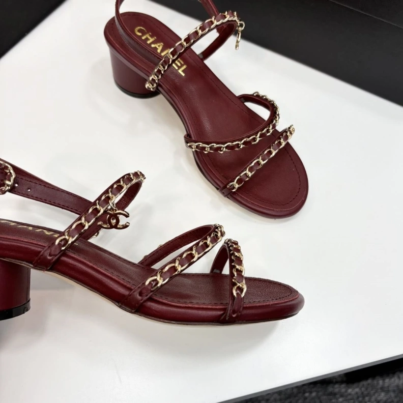 Lightweight Chxnxl Sandals 118293