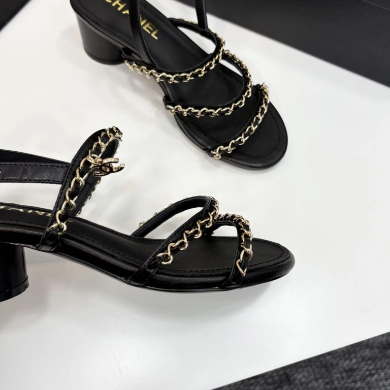 Comfortable Chxnxl Sandals 118270