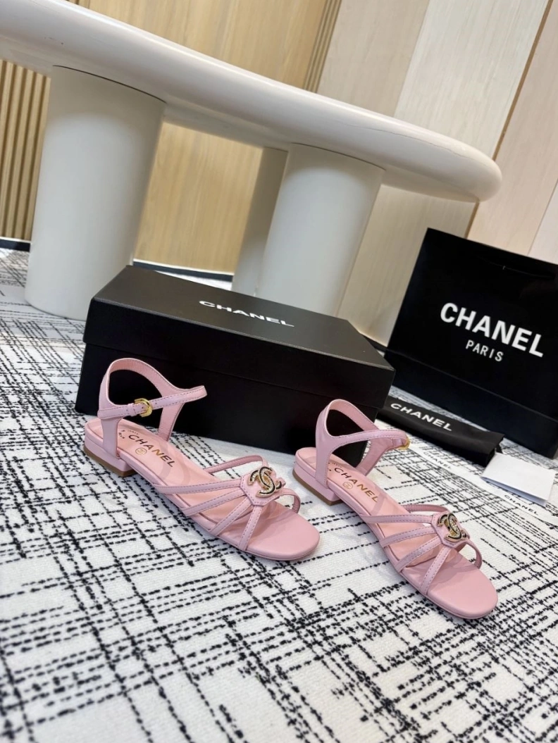 Fashionable Chxnxl Sandals 118274